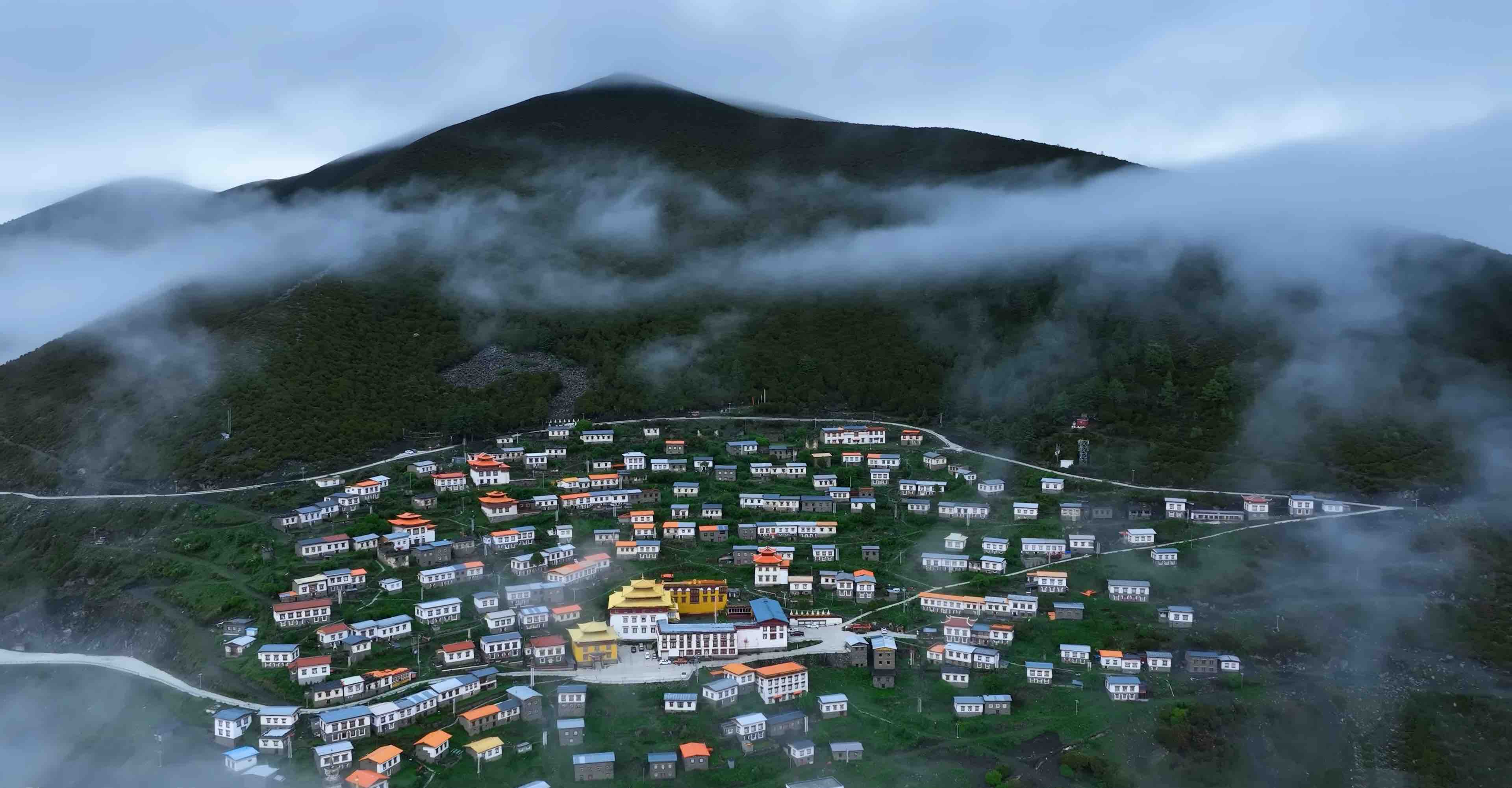 རྒྱ་གར་གྱི་སྐུ་རྒྱུད་བཞིན་གྱི་བདེ་འབྲས་སྤྱོད་སྟོན་གྱི་མགོ་འབྲེལ་ལུས་རྒྱུད་ཀྱི་བུ་མོ་ལ་གྱི་སྤྱོད་ 3